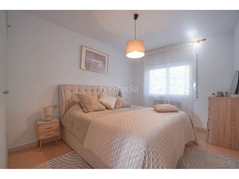 Foto ff2bc08e-5094-4f0a-8d07-155c4b2c3eb3. Casa  con licencia turistica en venta , amplia y luminosa con jardín y piscina en Vidreres