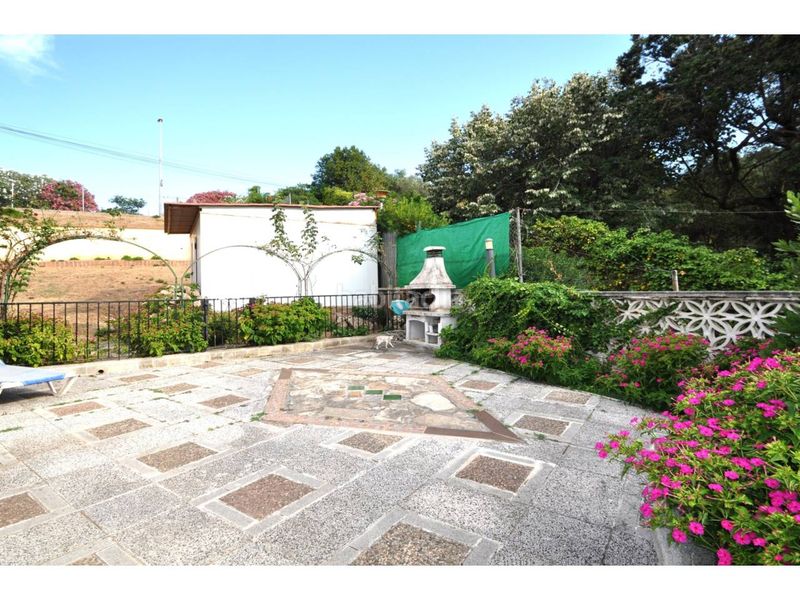 Foto da40e7ee-746a-4b5b-bcea-01445522792d. Casa amb calefacció aparcament a Fenals Lloret de Mar
