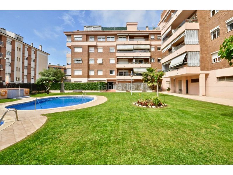 Foto ece5e18a-8924-4fce-92cb-0fba7ef155b0. Dúplex amb calefacció piscina a Fenals Lloret de Mar