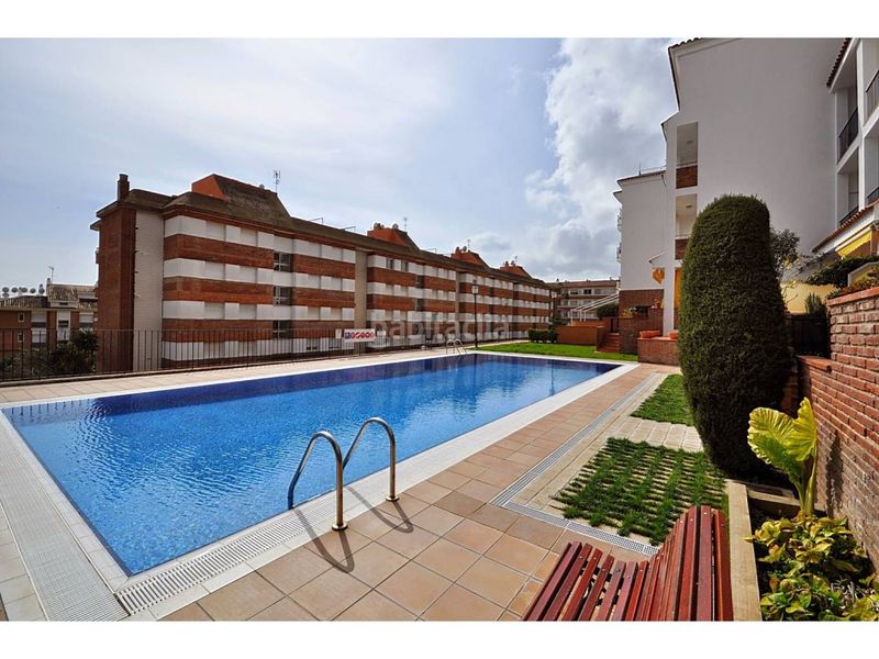 Foto 74c36b05-fac0-4e52-a5c8-a3b7aff38cf4. Àtic amb calefacció piscina a Fenals Lloret de Mar
