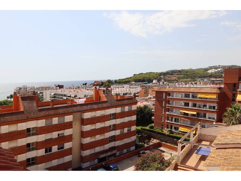 Foto de679d8e-f0c3-43a0-931c-dfa70ff32d1e. Àtic amb calefacció piscina a Fenals Lloret de Mar