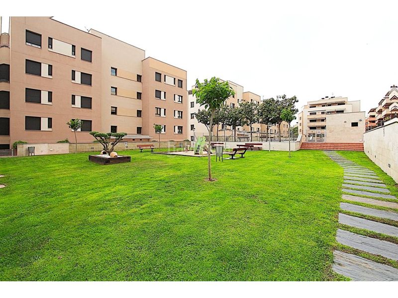 Foto f4bad23c-1ca8-41e2-907a-0c4ddf8c0bc2. Pis amb calefacció aparcament piscina a Fenals Lloret de Mar