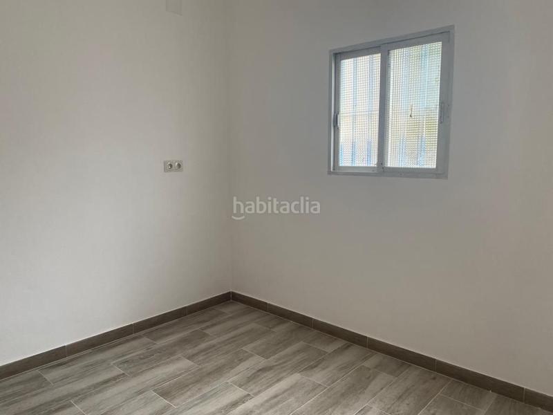 Foto f85ebf5b-32a3-4c20-9594-657179cc4151. Local commercial dans Nueva Alcalá Alcalá de Guadaira