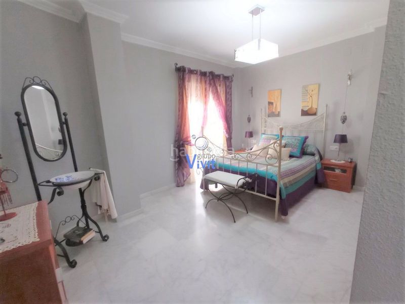 Foto 1c0a9222-8253-4e5c-a987-c6294b8d54d0. Casa amb aparcament a Centro Alcalá de Guadaira