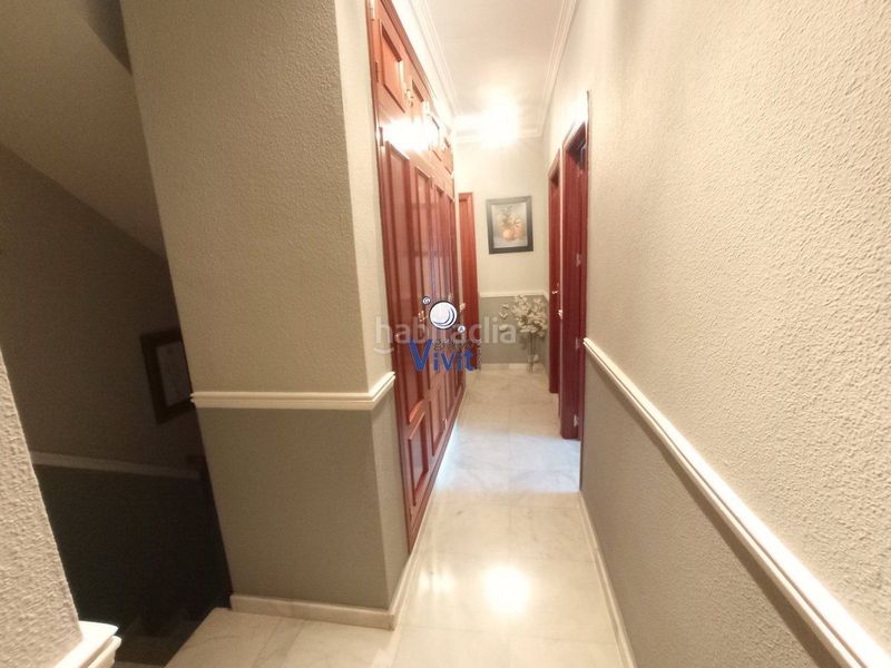 Foto c9e9b0c4-5ff9-4ce9-9fbc-88a190e3658e. Casa amb aparcament a Centro Alcalá de Guadaira