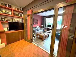 Haus in Los Molinos. Casa en venta en zona santa lucía, 4 dormitorios.