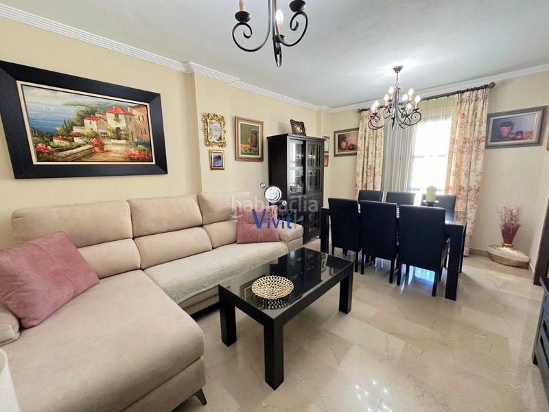 Foto 0ffa4540-9150-4ed9-a03a-de2b3f261168. Casa con parcheggio in Nueva Alcalá Alcalá de Guadaira