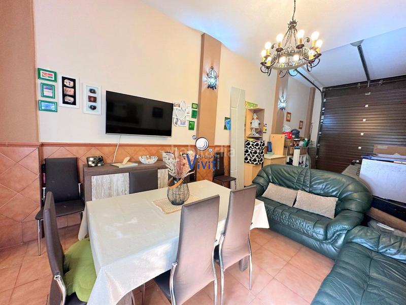 Foto 885543ce-fed4-43b1-adc4-20f6458fb4ed. Casa con parcheggio in Nueva Alcalá Alcalá de Guadaira