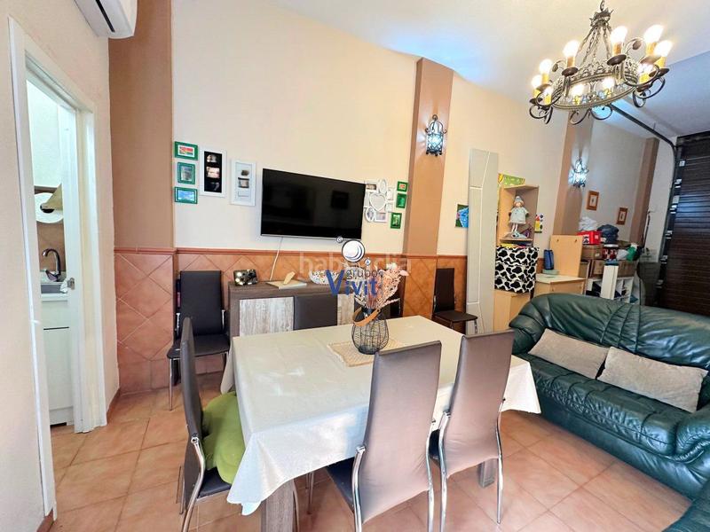 Foto bf9883cb-03d9-44c4-92f2-bcfa341c2cda. Casa con parcheggio in Nueva Alcalá Alcalá de Guadaira