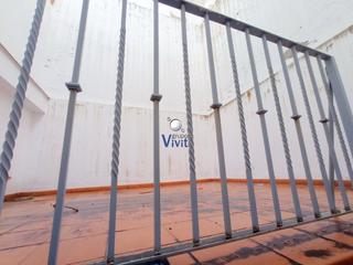 Lloguer Local Comercial a Centro. Local com. en alquiler en zona centro, 2 despachos.