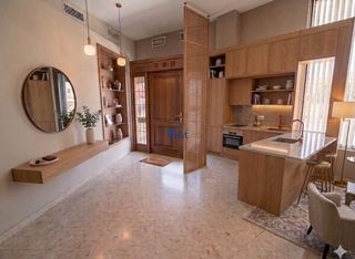 Local Comercial a Nueva Alcalá. Local en venta en zona santa lucía, 1 dormitorio.