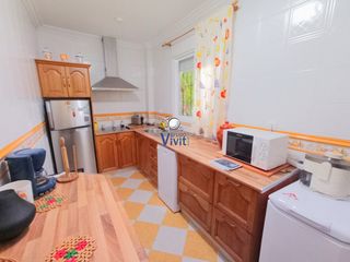 Casa a Nueva Alcalá. Casa en venta en zona santa lucía, 3 dormitorios.