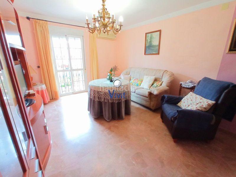 Foto 6c8c7c20-1321-45fd-ae5b-7d095d3e5da5. Casa amb aparcament a Nueva Alcalá Alcalá de Guadaira