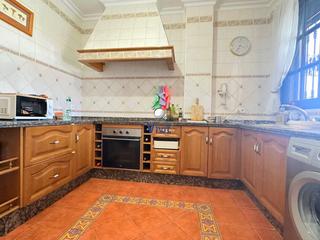 Xalet a Oromana. Chalet en venta en la juncosa, 5 dormitorios.