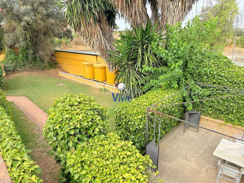 Foto 4c59c189-a115-4f13-8b4a-5f773cbb2920. Chalet avec parking piscine dans Oromana Alcalá de Guadaira