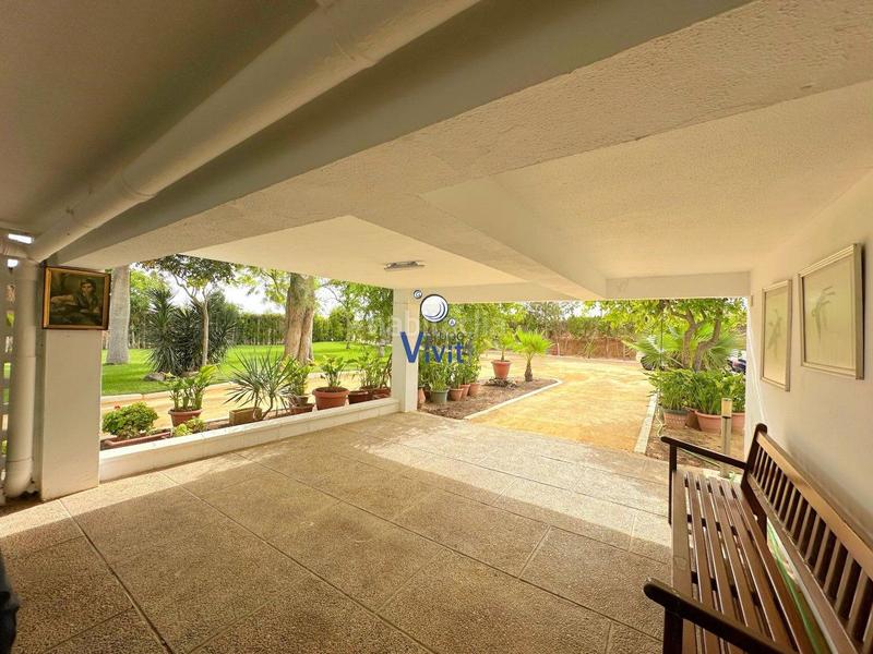 Foto 5243677c-2150-415b-b6ea-a2d0e5877ce7. Chalet avec parking piscine dans Oromana Alcalá de Guadaira