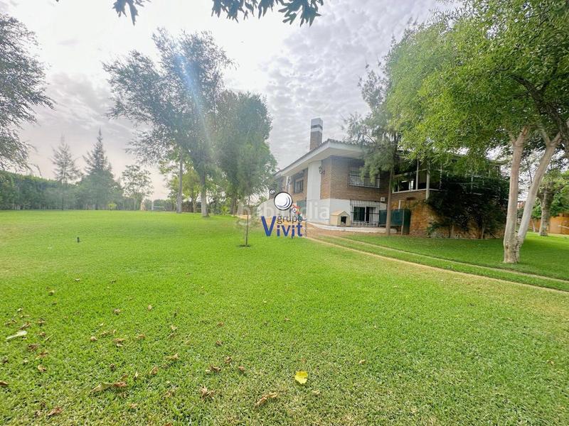 Foto e9840864-fba9-453c-8e3c-dfb0c203e170. Chalet avec parking piscine dans Oromana Alcalá de Guadaira