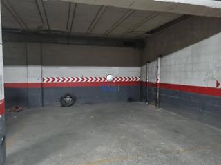 Parking voiture à Nueva Alcalá. Garaje en venta en rafael beca.