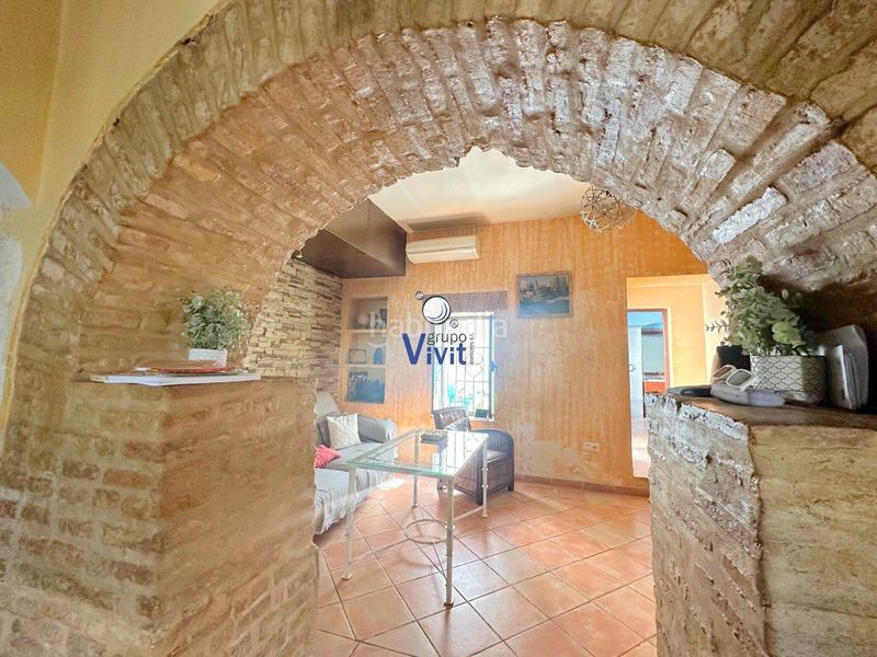 Foto dc19e874-d140-4131-be42-339c89319667. Casa a Centro Alcalá de Guadaira