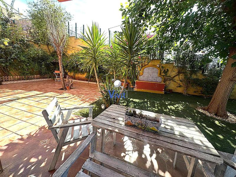 Foto 507c534a-6be9-486a-8d6a-e6818b64b7c7. Chalet con parcheggio in Los Molinos Alcalá de Guadaira