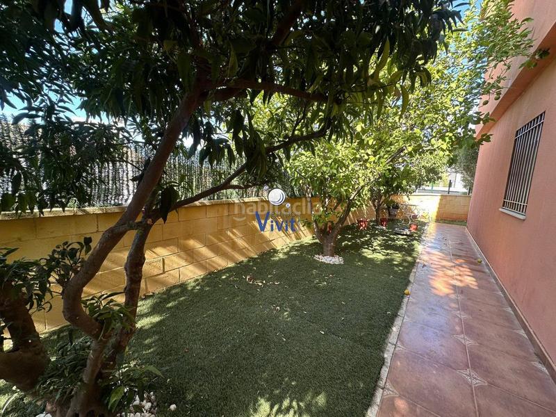 Foto 5aa00092-dd4c-443c-a003-9a869404e099. Chalet con parcheggio in Los Molinos Alcalá de Guadaira