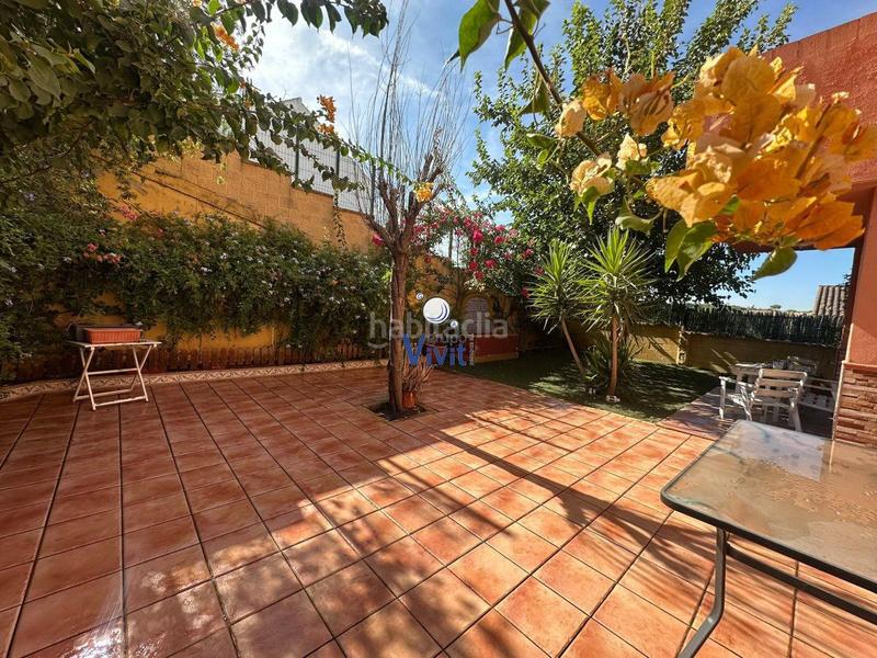 Foto 929b8654-d6be-4a9c-99a1-02ea2ec5d317. Chalet con parcheggio in Los Molinos Alcalá de Guadaira