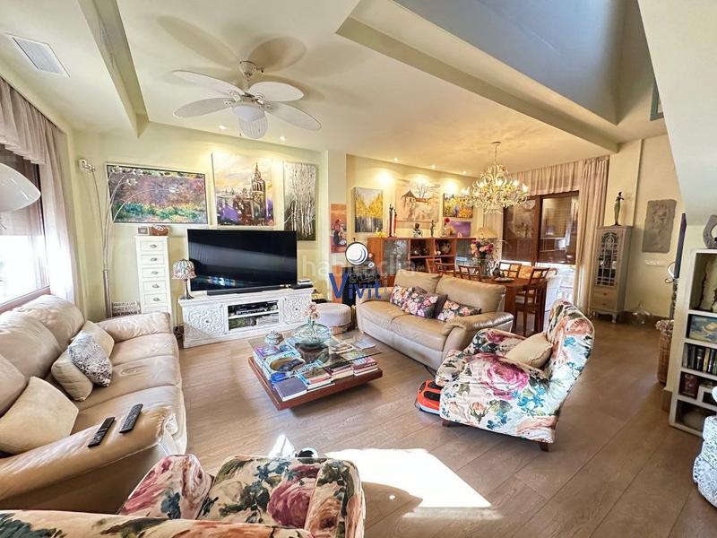 Foto 18d47899-7f84-442e-9099-ca68a274cc76. Chalet con parcheggio piscina in Nueva Alcalá Alcalá de Guadaira