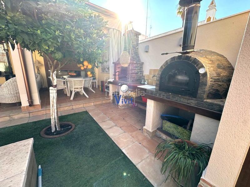 Foto 1a92331e-43af-4ae9-9fc6-0b91ed678707. Chalet con parcheggio piscina in Nueva Alcalá Alcalá de Guadaira