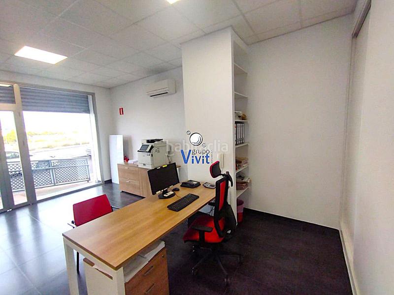 Foto 1eb348b6-122d-4a14-9ab3-fd01c2fa60f7. Alquiler local comercial local com. en alquiler en puerta alcala. en Alcalá de Guadaira