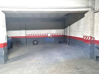 Parking voiture à Nueva Alcalá. Garaje en venta en rafael beca.