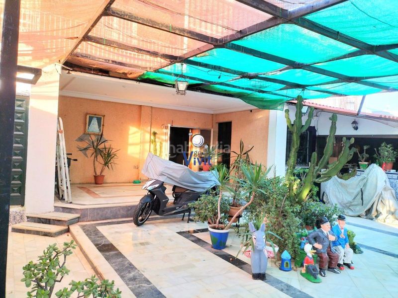 Foto ad8bc3da-fb11-40e4-ac6b-b25d6bb60dc7. Chalet villa en venta . en Centro - Doña Mercedes Dos Hermanas