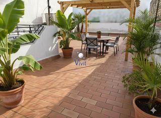 Casa a Nueva Alcalá. Casa en venta en ambulatorio de especialidades, 3 dormitorios.