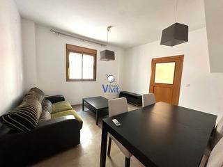 Location Maison à Nueva Alcalá. Casa en alquiler en zona santa lucía, 3 dormitorios.