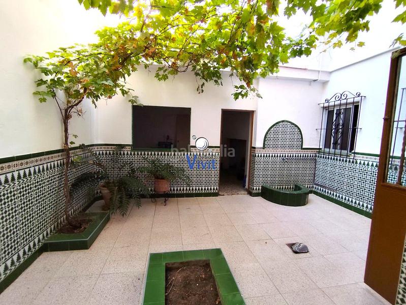 Foto d03ebaec-5319-4454-ae58-d4d881f68229. House with parking in Nueva Alcalá Alcalá de Guadaira