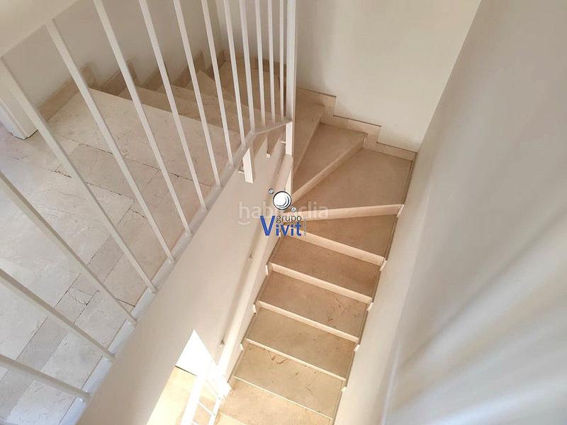 Foto 093db105-52ac-4982-880b-a0f371a74199. Chalet avec parking dans Oromana Alcalá de Guadaira