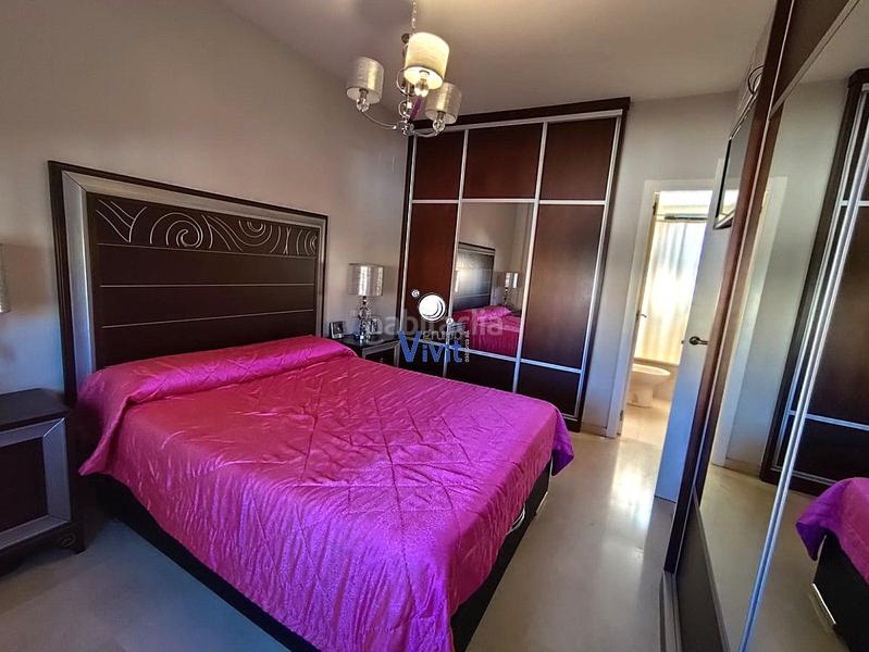 Foto 1c215651-9e7d-405b-a782-93782a8c300c. Chalet avec parking dans Oromana Alcalá de Guadaira