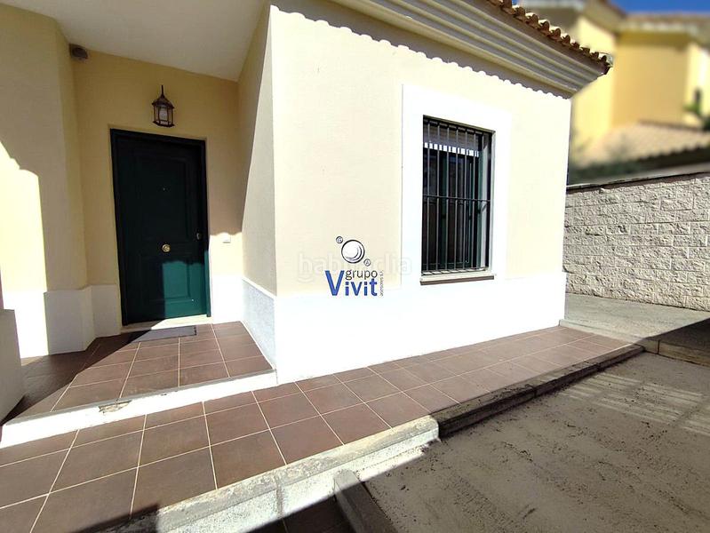 Foto eb6d577f-c899-46bd-83f9-4faadc0a567b. Chalet avec parking dans Oromana Alcalá de Guadaira