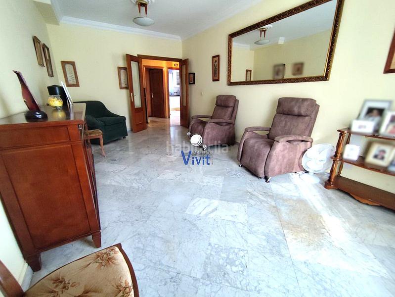 Foto 51b6cd55-06ae-40f6-8666-19271d3bd310. Semi detached house with parking in Centro Alcalá de Guadaira