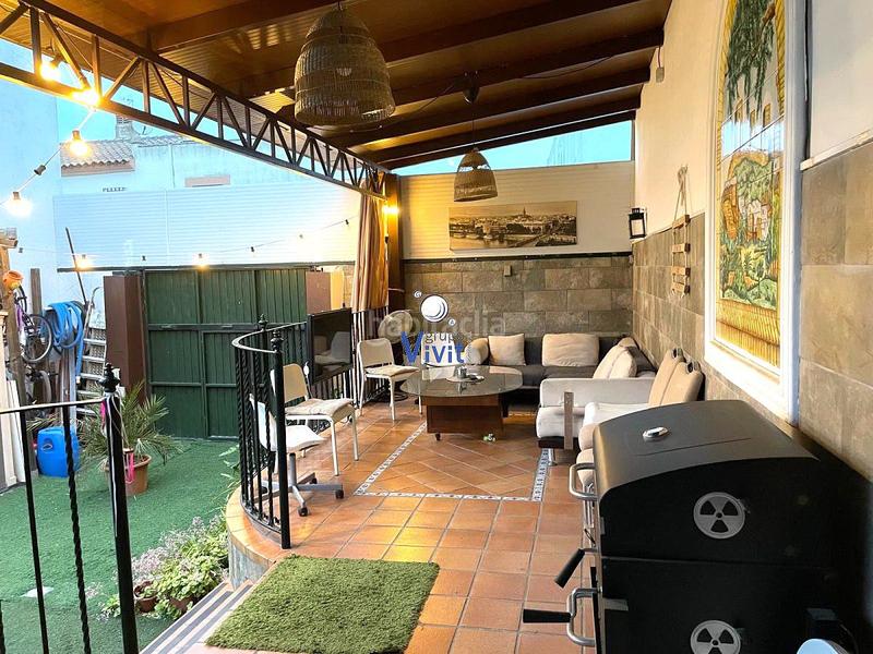 Foto 12dfc0a3-04ed-4cee-b44b-1c0d929ca5f2. Casa a schiera con parcheggio in Oromana Alcalá de Guadaira