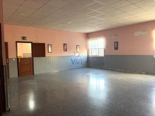 Location Local commercial à Centro. Local en alquiler en zona silos, 7 dormitorios.