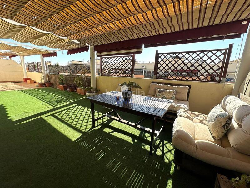 Foto e6e406c4-1711-4d43-b765-126eaa423465. Dachwohnung mit parking in Nueva Alcalá Alcalá de Guadaira