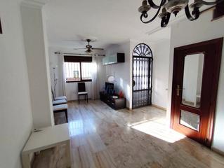 Casa in La Paz. Casa en venta en general prim, 3 dormitorios.