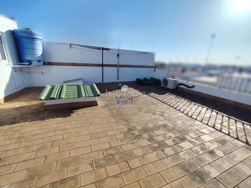 Foto c17d6088-eaa4-4aae-8ce4-db56490bd6c7. Casa con parcheggio in La Paz Alcalá de Guadaira