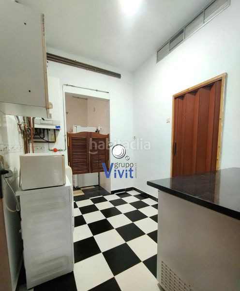 Foto b3cf1f91-8163-4703-bc3b-2ad614c2db93. Xalet amb aparcament a Carmona