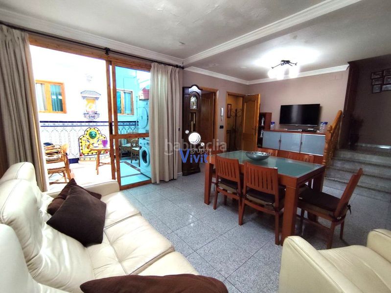 Foto e00f3bb5-691e-4734-afb2-c5450b909dfe. Casa amb aparcament a Torreblanca Sevilla