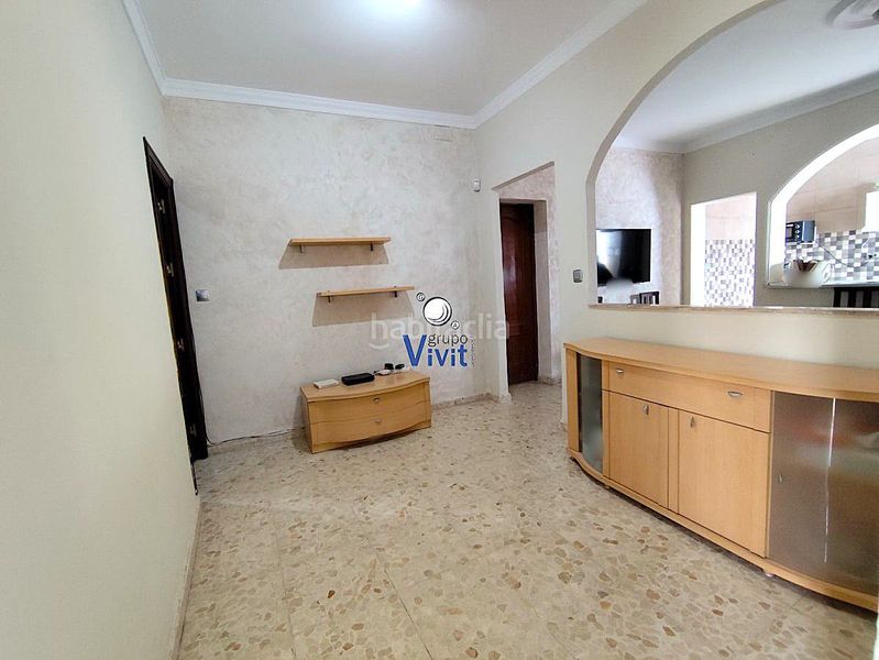 Foto c3798800-d3a1-4664-a1e6-f1ab44aba93b. Casa amb aparcament a Oromana Alcalá de Guadaira