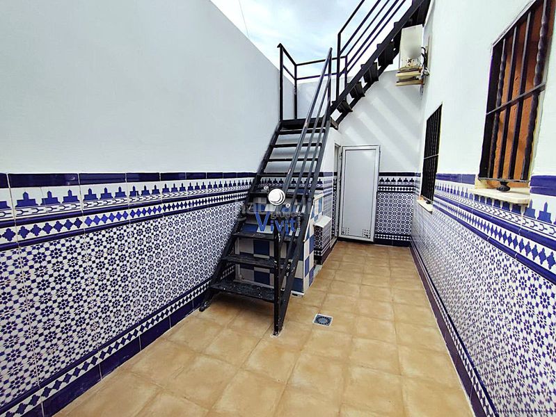 Foto fb0b62e5-a9b4-4eaa-b71f-3528531c5182. Casa amb aparcament a Oromana Alcalá de Guadaira