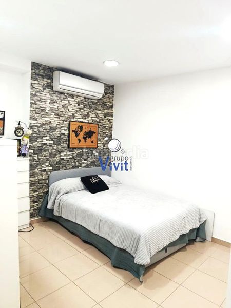 Foto f814145d-0d88-4abd-885f-74bc9fc5077d. Casa adossada amb aparcament a Torreblanca Sevilla