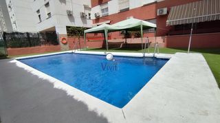Piso en Colores -  Entreparques. Piso en venta en sevilla este, 3 dormitorios.