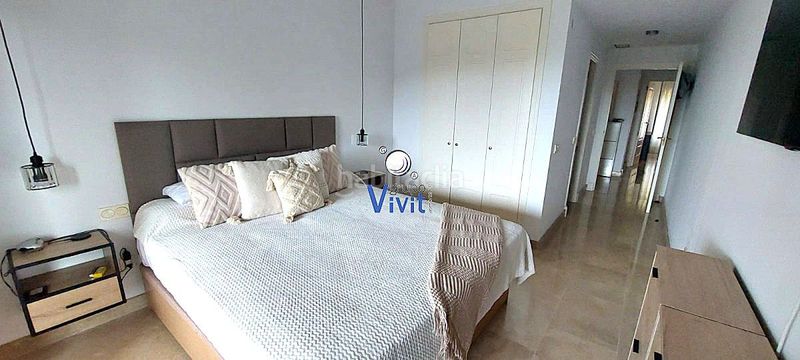 Foto 45def4ec-f64a-41ab-a51d-565f4744a0a4. Flat with parking in La Duquesa Manilva